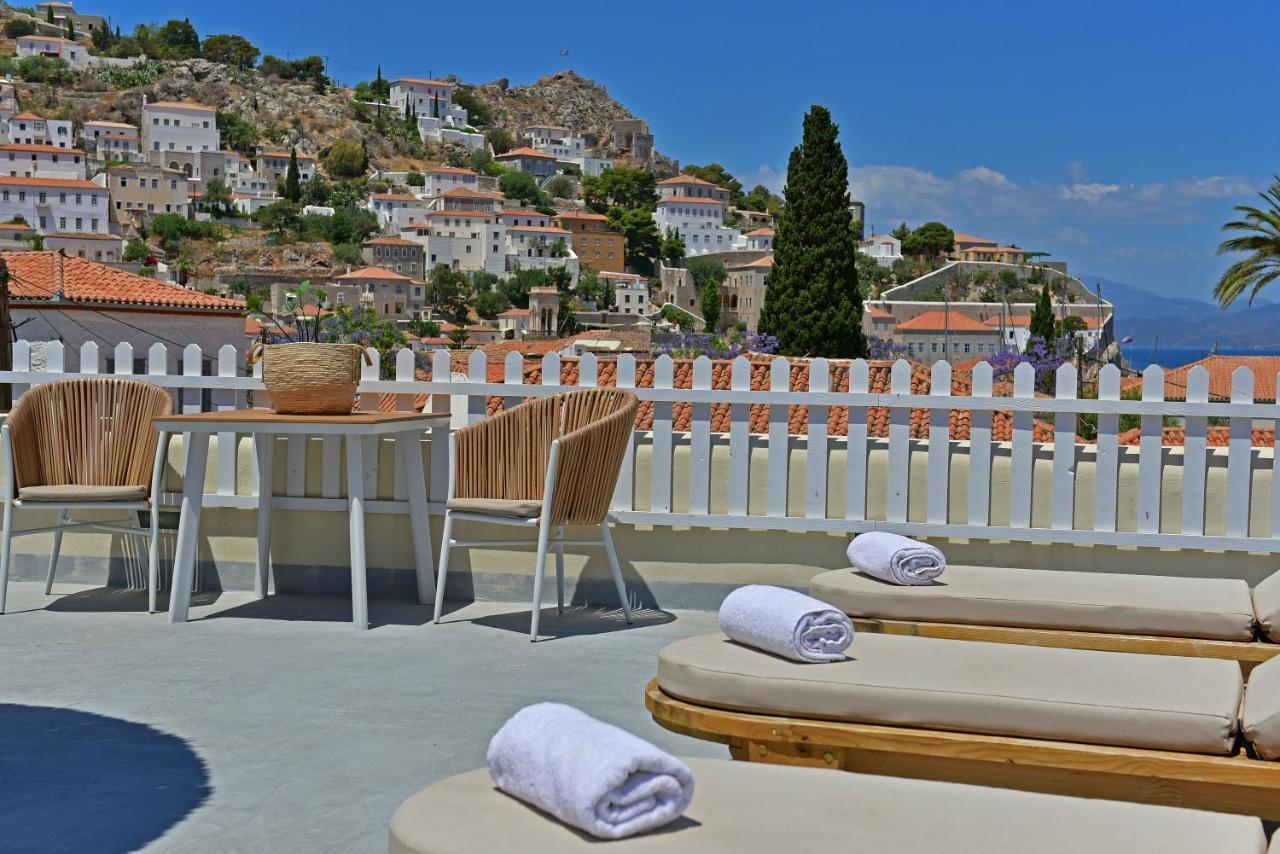 Unique Luxury Suites هيدرا المظهر الخارجي الصورة