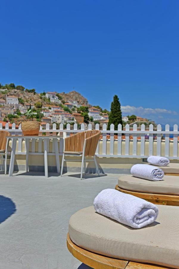 Unique Luxury Suites هيدرا المظهر الخارجي الصورة